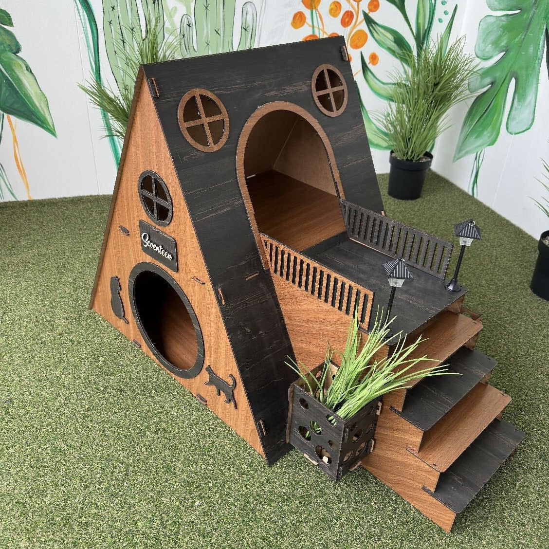 Paw Prize Bungalow Cat House